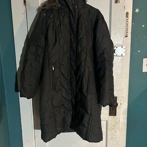 London Fog Black Quilted Long Puffer Coat with Faux Fur Trim Hood